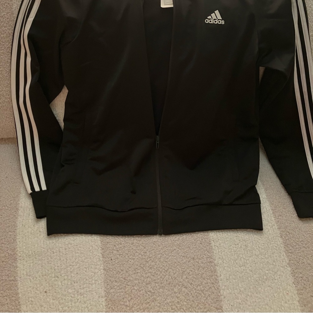 - Addias jacket men size large nwt  black